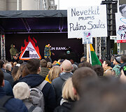 Prie Seimo protestas &bdquo;&Scaron;alin rankas nuo laisvo žodžio!&ldquo;