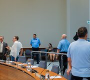 Profesinės sąjungos &bdquo;Solidarumas&ldquo; piketas &bdquo;Ar darbuotojai &scaron;iuk&scaron;lės?!&ldquo;