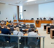 Profesinės sąjungos &bdquo;Solidarumas&ldquo; piketas &bdquo;Ar darbuotojai &scaron;iuk&scaron;lės?!&ldquo;