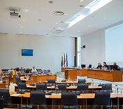 Profesinės sąjungos &bdquo;Solidarumas&ldquo; piketas &bdquo;Ar darbuotojai &scaron;iuk&scaron;lės?!&ldquo;