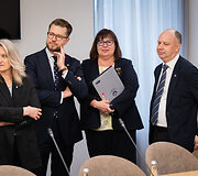 Socialdemokratų partijos, Lietuvos valstiečių ir žaliųjų sąjungos bei Demokratų sąjungos &bdquo;Vardan Lietuvos&ldquo; atstovų derybos 
