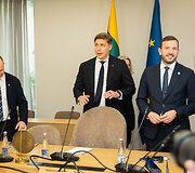 Socialdemokratų partijos, Lietuvos valstiečių ir žaliųjų sąjungos bei Demokratų sąjungos &bdquo;Vardan Lietuvos&ldquo; atstovų derybos 