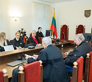 Vilniaus apygardos teismas nagrinėja buvusio kunigo Tado &Scaron;vedavičiaus bylą