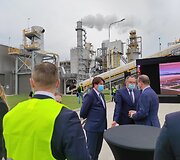  Medienos drožlių plok&scaron;čių gamyklos atidarymas Akmenės laisvojoje ekonominėje zonoje