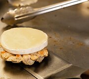Normandi&scaron;kas &bdquo;Drama burger&ldquo; mėsainis