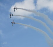 Aviacijos akrobatų pasirodymas