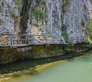 Pėsčiųjų takas palei Zlatna Panega upę Bulgarijoje