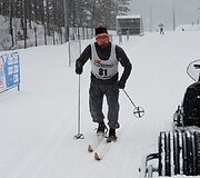 Remigijus Arlauskas su retro slidėmiss &bdquo;world snow day&ldquo; renginyje Ignalinoje