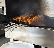 Donato Karkliaus apsilankymas kebabinėje &bdquo;Bakurai by Ta&scaron;kas&ldquo;
