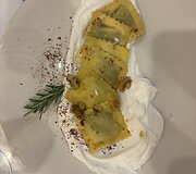 &bdquo;Deraliye Ottoman Cuisine&ldquo; restoranas Stambule