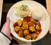 Donatas Karklius kinų restorane &bdquo;Shimai SUSHI & WOK&ldquo;