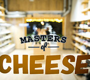 TOP 5 vyno ir sūrio deriniai Valentino dienai i&scaron; &bdquo;Masters of Cheese&ldquo;