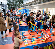 &bdquo;Vilnius Outlet&ldquo; &ndash; nemokama &bdquo;Hot Wheels&ldquo; žaidimų erdvė, kokios Lietuvoje dar nebuvo