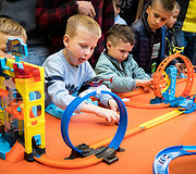 &bdquo;Vilnius Outlet&ldquo; &ndash; nemokama &bdquo;Hot Wheels&ldquo; žaidimų erdvė, kokios Lietuvoje dar nebuvo
