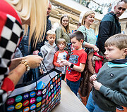 &bdquo;Vilnius Outlet&ldquo; &ndash; nemokama &bdquo;Hot Wheels&ldquo; žaidimų erdvė, kokios Lietuvoje dar nebuvo