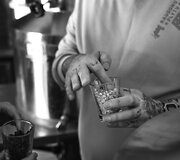 &bdquo;&Scaron;vyturys Brewery&ldquo; draugystės su &bdquo;Hurac&aacute;n Coffee&ldquo; rezultatas brendo dvejus metus