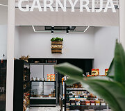 Gardus, kokybi&scaron;kas ir skirtas &scaron;eimos stalui: tokį maistą &bdquo;Vilnius Outlet&ldquo; paruo&scaron;ė Velykoms bei kviečia jo paragauti degustacijose