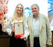 Vytautas Gurevičius pasveikino geriausią fotografę Aistę Rakauskaitę