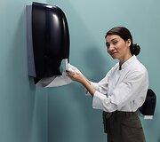 Higiena, kuri neatsiduria &scaron;iuk&scaron;liadėžėje: kodėl daugkartiniai medvilniniai rank&scaron;luosčiai &ndash; optimaliausias sprendimas jūsų įmonei?