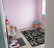 Aurelija Giedraitienė seną ir apleistą butą pavertė jaukiais namais 