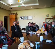 Kauno arkivyskupas Kęstutis Kėvalas lankėsi dienos centre &bdquo;Ateik&ldquo;