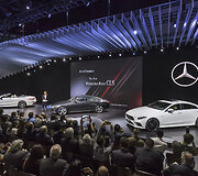 Los Andžele pristatytas naujas &bdquo;Mercedes-Benz CLS&ldquo; modelis