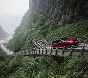 &bdquo;Land Rover Range Rover Sport&ldquo; teko neįtikėtinas i&scaron;&scaron;ūkis