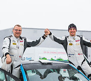 Lietuvių WRC komanda serviso zonoje