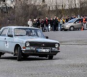 Automobilių sporto veteranai kviečia pasivaržyti velykiniame slalome