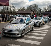 Automobilių slalomo serija startuoja Varėnoje