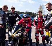 Motociklininkų treniruotė Nemuno žiedo trasoje