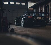 Įdomiausių automobilių savininkai kovos dėl nuosavo puslapio kalendoriuje