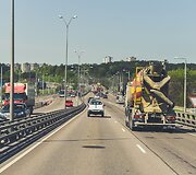 Patvirtino: vairuoti komercinį automobilį tas pats, kas lengvajį