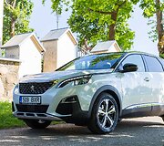 &bdquo;Peugeot&ldquo; Lietuvoje surengė naujos automatinės pavarų dėžės bandymus