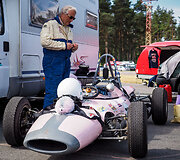 Rygos lenktynių trasoje &ndash; sunki lietuvių kova dėl pergalės ir &bdquo;Formula Junior&ldquo; prieskoniai