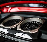 Lietuvis įsigijo greičiausią &bdquo;Porsche&ldquo; modelį