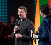 Koncerto &bdquo;Kartu iki pergalės&ldquo; akimirka