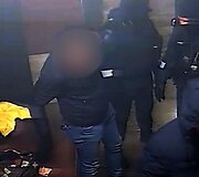 Reido metu nustebino &bdquo;slaptojo pareigūno&ldquo; veiksmai