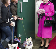 Karalienė Elizabeth II 
