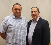 Patricijos Babrauskaitės nuotr./De&scaron;inėje Saga Furs verslo vadybininkas C. Rosas