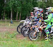 Vaikų motokroso stovyklos akimirkos