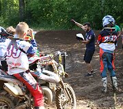Vaikų motokroso stovyklos akimirkos