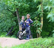 Vaikų motokroso stovyklos akimirkos