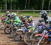 Vaikų motokroso stovyklos akimirkos