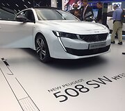 Nauji &bdquo;Peugeot&ldquo; automobiliai