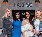 Grožio studijos gimtadienio akimirka