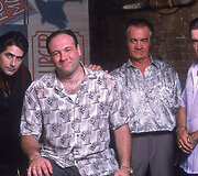 Michaelas Imperioli, Jamesas Gandolfini, Tony Sirico, Stevenas Van Zandtas