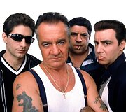 Tony Sirico, Stevenas Van Zandtas, Michaelas Imperioli, Vicentas Pastore