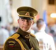 Vasario 16-osios Akto Signataro Mykolo Birži&scaron;kos, jo žmonos Bronislavos Birži&scaron;kienės ir visuomenės veikėjų profesorių Vaclovo bei Viktoro Birži&scaron;kų karstų perlaidojimas