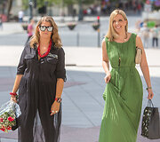 Agnė Bilotaitė (de&scaron;inėje)